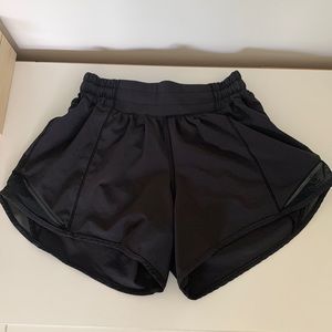 Lululemon hotty hot shorts